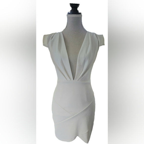 Who Am I | White Dress I Plunging Neckline | Size 10 - Picture 2 of 8